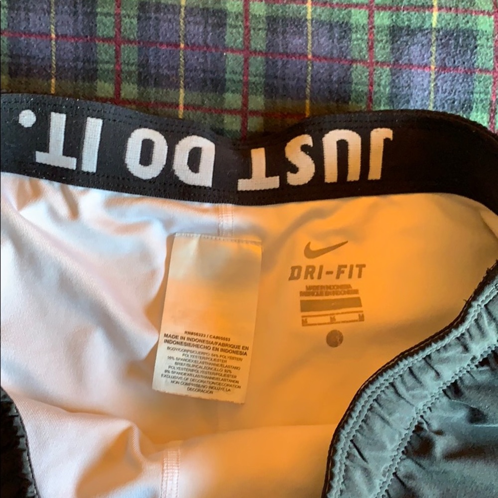 Nike shorts with built in briefs - Picture 2 of 3